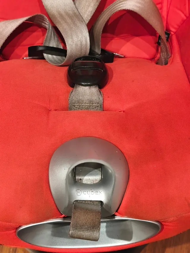 Silla de coche Cybex Sirona Roja