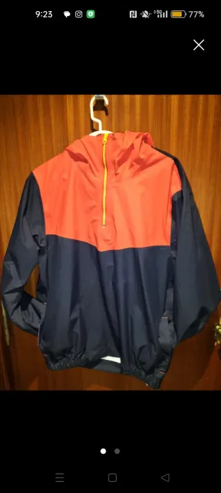 Chubasquero Decathlon Talla 46