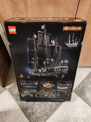 LEGO 10365 Nave pirata del Capitano Jack Sparrow