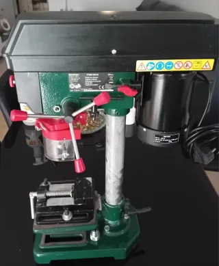 Taladro de columna Parkside PTBM 500 B2