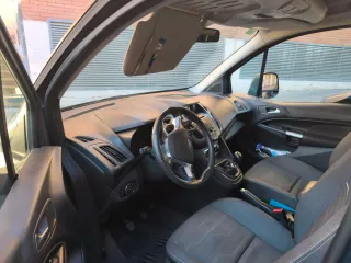 Ford Grand Tourneo Connec 2014