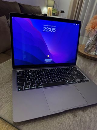 Apple MacBook Air 8GB 256GB Gris Espacial