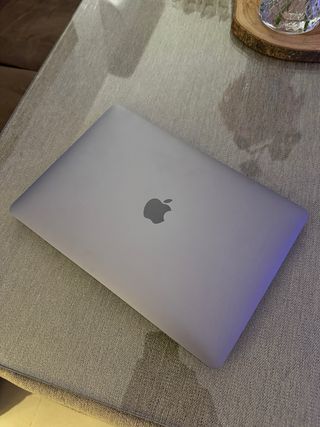 Apple MacBook Air 8GB 256GB Gris Espacial