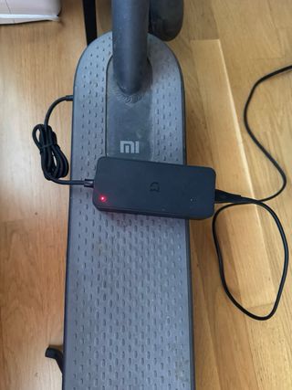 Patinete Eléctrico Xiaomi M365 con 250Km!!!