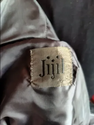 Mantella con cappuccio grigia e nera