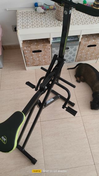 Máquina Abdominales Brazos Glúteos