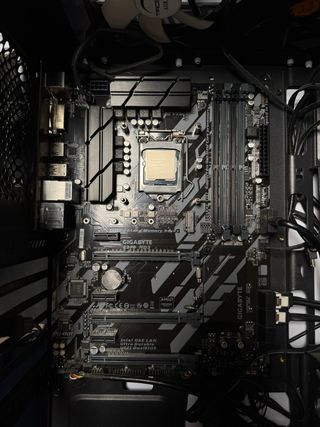 i9-9900KF + Placa + RAM + AIO + Caja