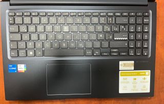 ASUS Vivobook 15,6 Full HD i5 16GB 512GB SSD