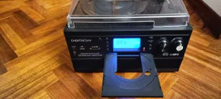 Tocadiscos DIGITNOW! 33/45/78 RPM Radio CD USB