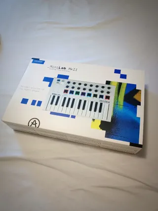 Arturia MiniLab MkII Controlador MIDI