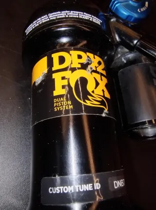 Amortiguador Fox DPX2 Performance 216x63