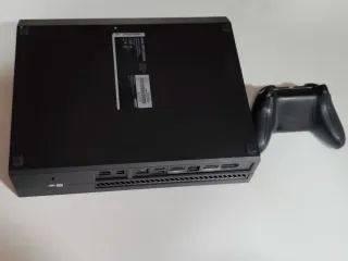 Xbox One Negra + Mando