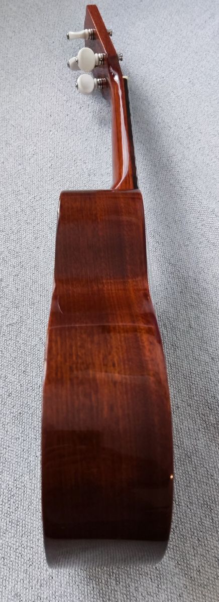 Ukelele  soprano Mahimahi MS-7G