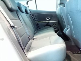 Renault Megane 1.5 dci año 2.015