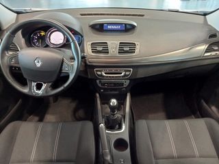Renault Megane 1.5 dci año 2.015