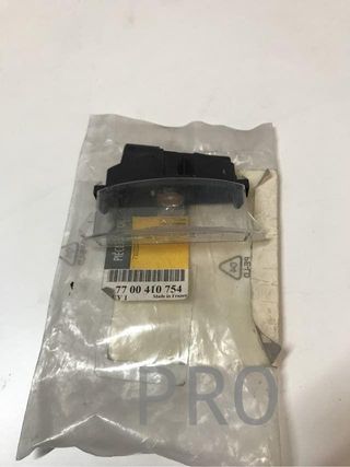 Luz matricula twingo clio 2