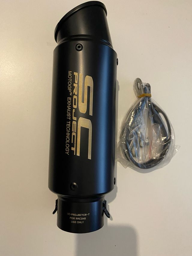 Escape SC Project CR-T Negro Moto