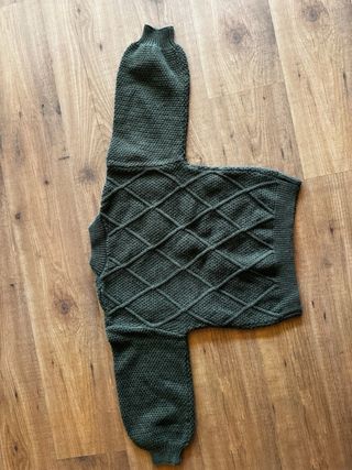 Suéter de niña verde