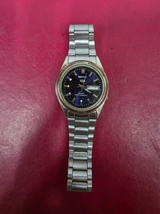 Reloj Seiko Quartz Esfera Azul Correa Metal