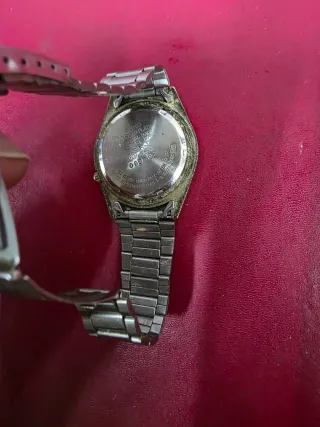 Reloj Seiko Quartz Esfera Azul Correa Metal