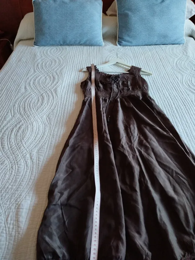 Vestido de verano marrón