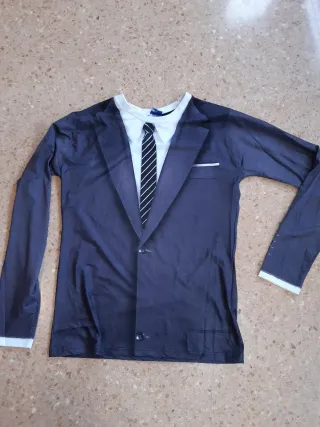Camiseta manga larga traje