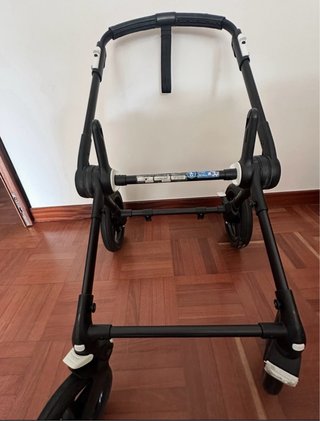 Carro Bugaboo Fox 2 completo, con capazo y silla