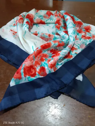 Foulard donna rosso e bianco