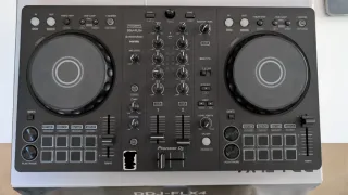 Controladora DJ Pioneer DDJ-FLX4 Negra