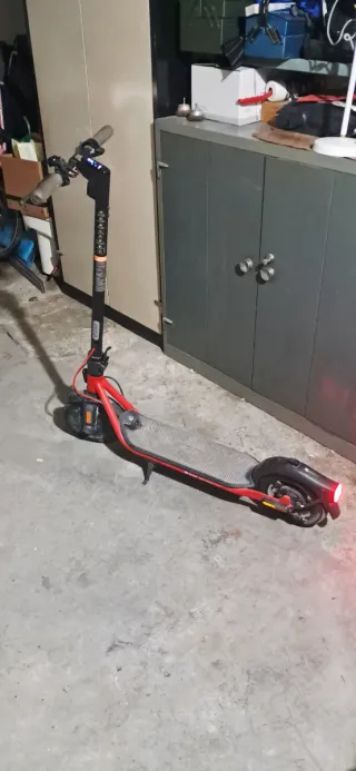 Patinete Eléctrico Ninebot Rojo