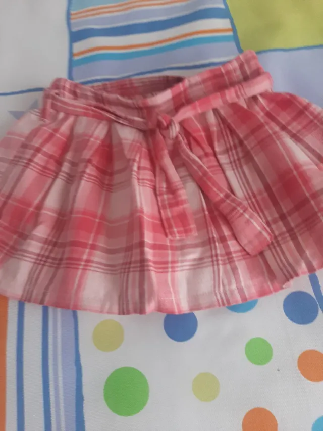 Falda Benetton cuadros rosa