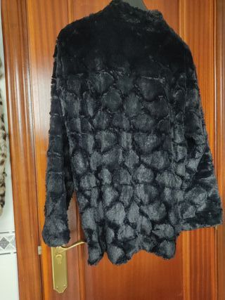 Chaquetón Piel Sintética Negro