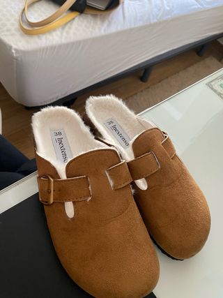 Zuecos InExtenso Talla 38 Marrones Forrados