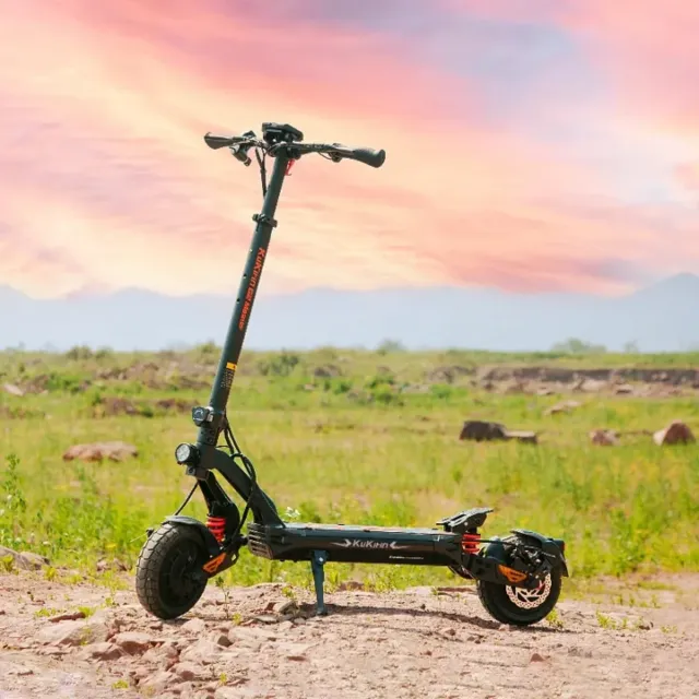 Patinete Kukirin G2 Master 2025 en caja