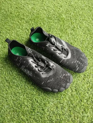 Escarpines negros talla 45