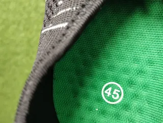 Escarpines negros talla 45