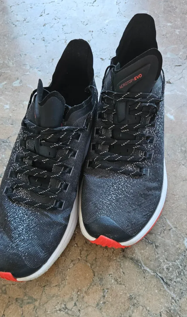 Zapatillas Le Coq Sportif R2024 negro