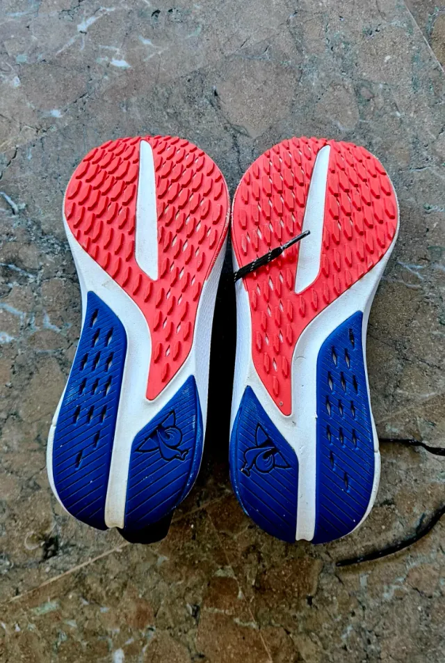 Zapatillas Le Coq Sportif R2024 negro