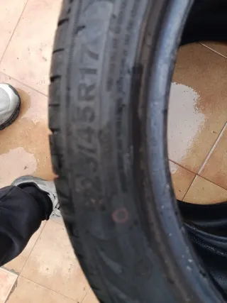 Neumáticos 225/45R17 94Y seminuevos
