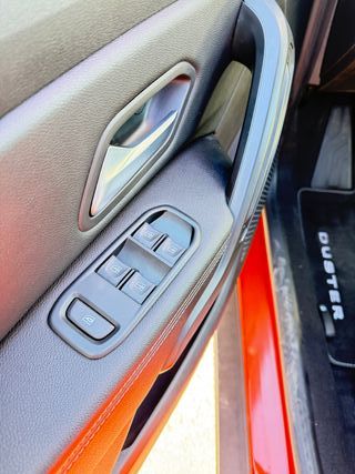 Dacia Duster PRESTIGE TCE 74kW100CV ECOG 4X2