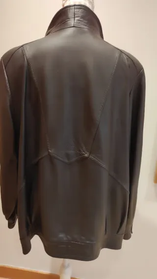 Cazadora bomber cuero vintage tendencia total