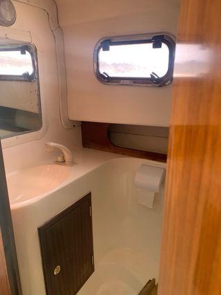 se vende barco Astinor 700