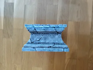 Peana de piedra para miniaturas
