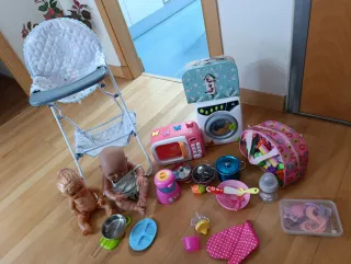 Juguetes de cocina y muñecas