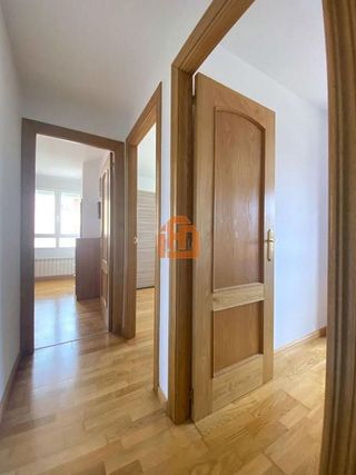 Piso en alquiler en Crucero - Pinilla en León