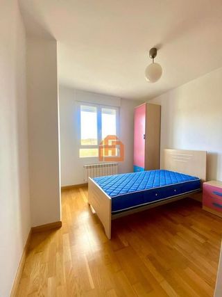 Piso en alquiler en Crucero - Pinilla en León