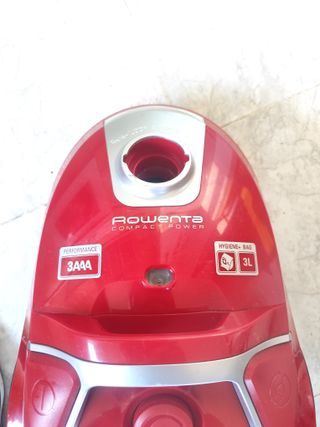 Aspiradora Rowenta Compact Power 750W Roja