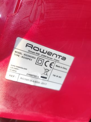 Aspiradora Rowenta Compact Power 750W Roja