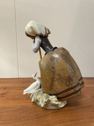 Figura Lladró 01012178 Estoy Cansada