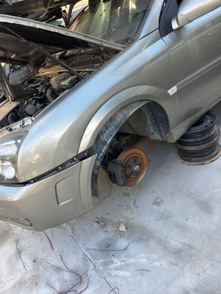 Aleta Izquierda Opel Vectra